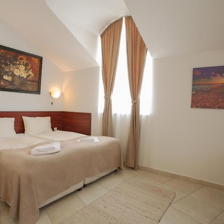 Hotel Central Balçık Dış mekan fotoğraf