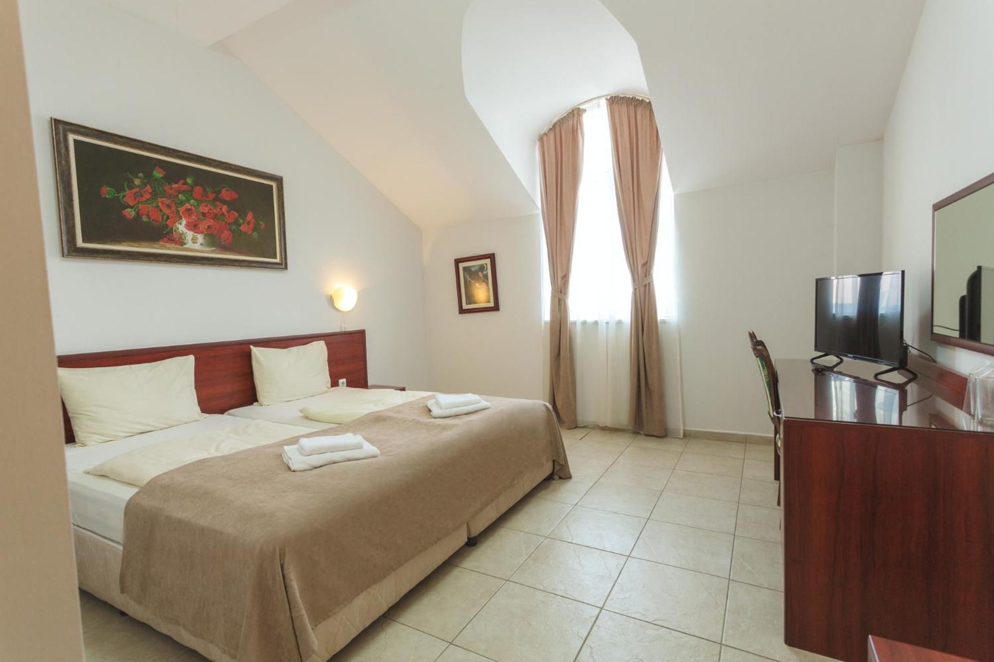 Hotel Central Balçık Dış mekan fotoğraf